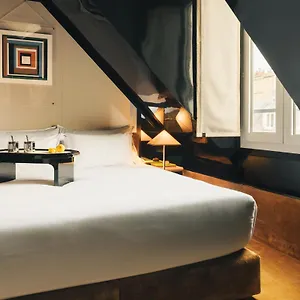 Chateau D'eau 4* Parigi