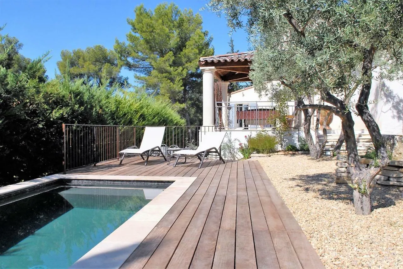 Lousoan Bed and Breakfast Aix-en-Provence