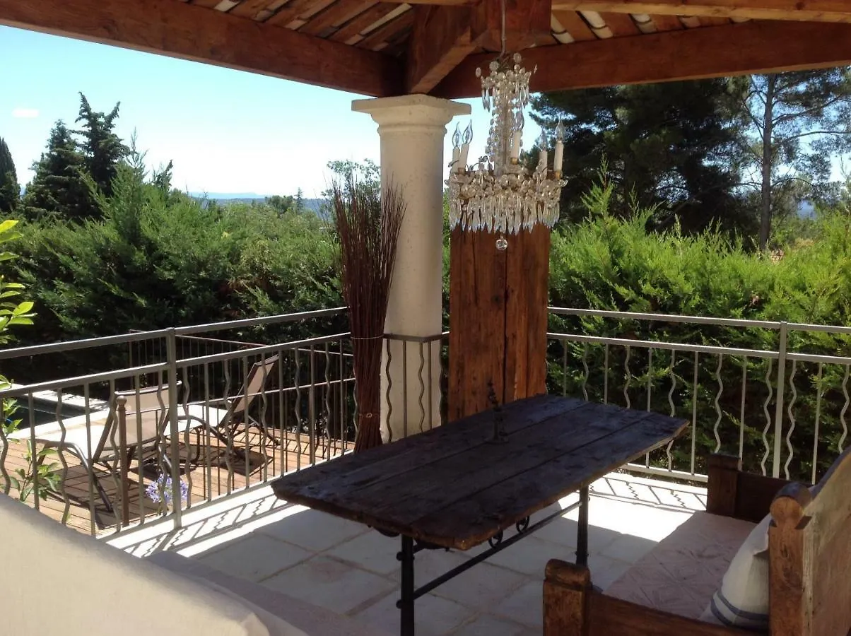 Lousoan Bed and Breakfast Aix-en-Provence Frankrike